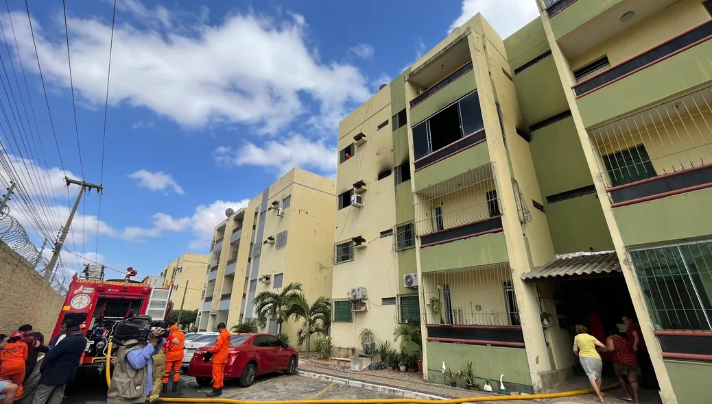 Incêndio atingiu apartamento na zona sul de Teresina