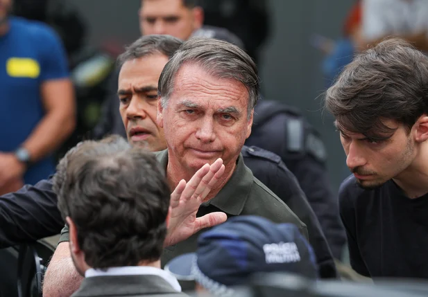 Jair Bolsonaro e Jair Renan