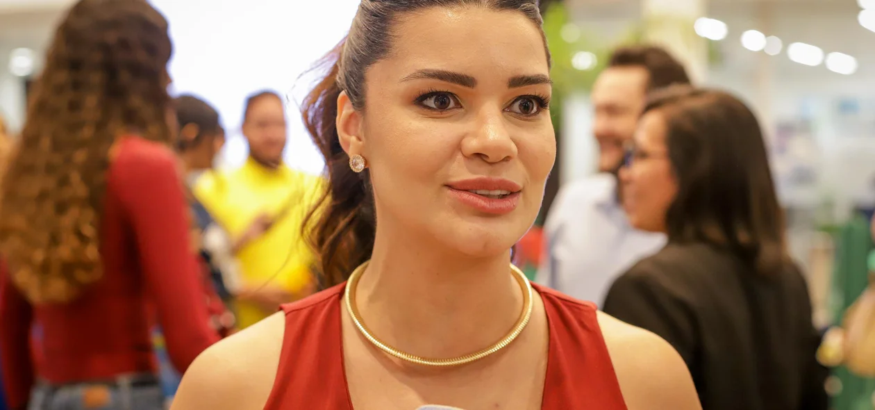 Janaína Sena, diretora comercial da Feira dos Municípios