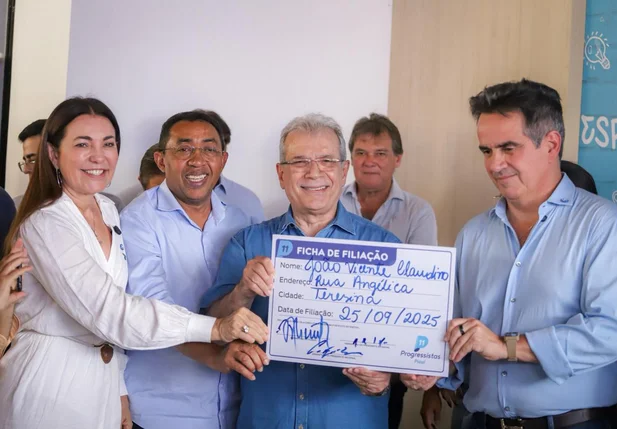João Vicente Claudino se filia ao PP