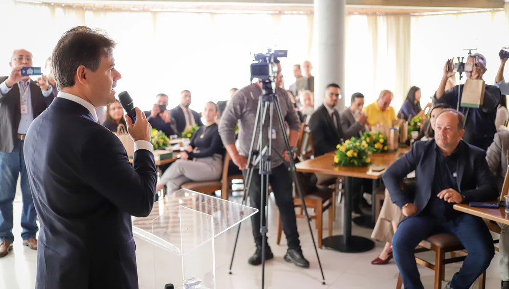 Jornalistas participaram da solenidade