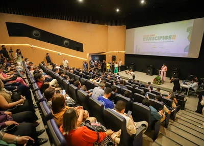 Lançamento da Feira dos Municípios 2025 reúne prefeitos e autoridades em Teresina