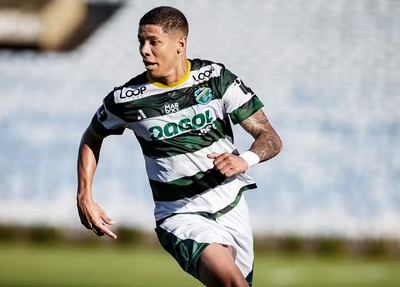 Lateral Caio Felipe