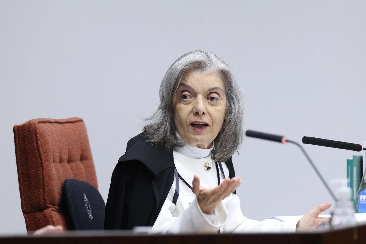 Ministra Cármen Lúcia