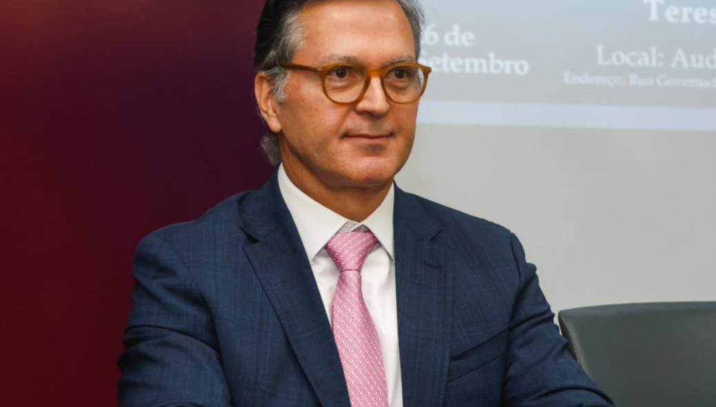 Ministro Douglas Rodrigues