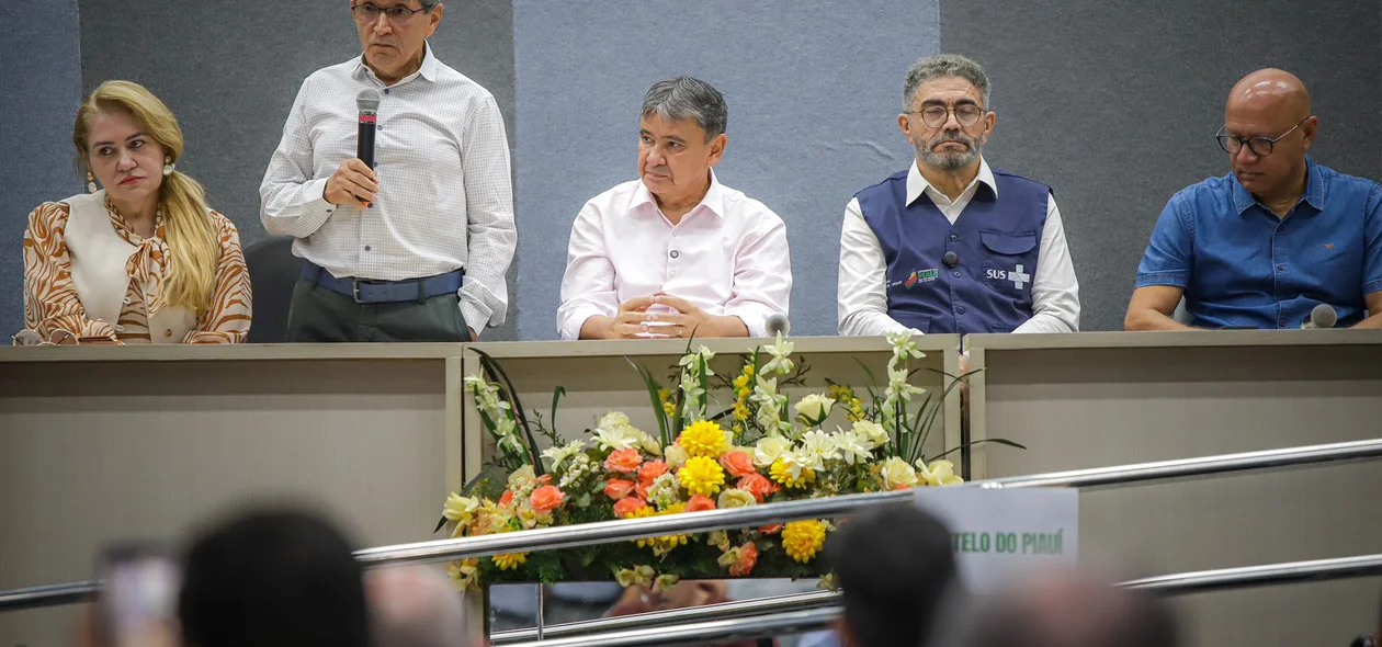 Ministro participou da entrega de equipamentos