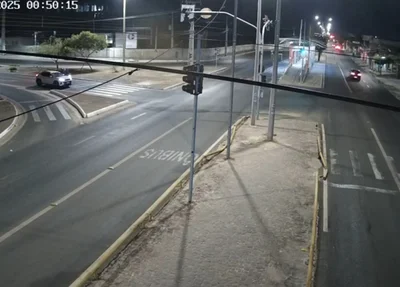 Momento em que fisioterapeuta é baleada durante assalto na zona leste de Teresina