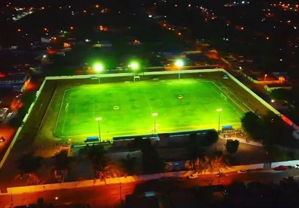Nacional e Peladeiros decidem final do Campeonato Freitense de Futebol