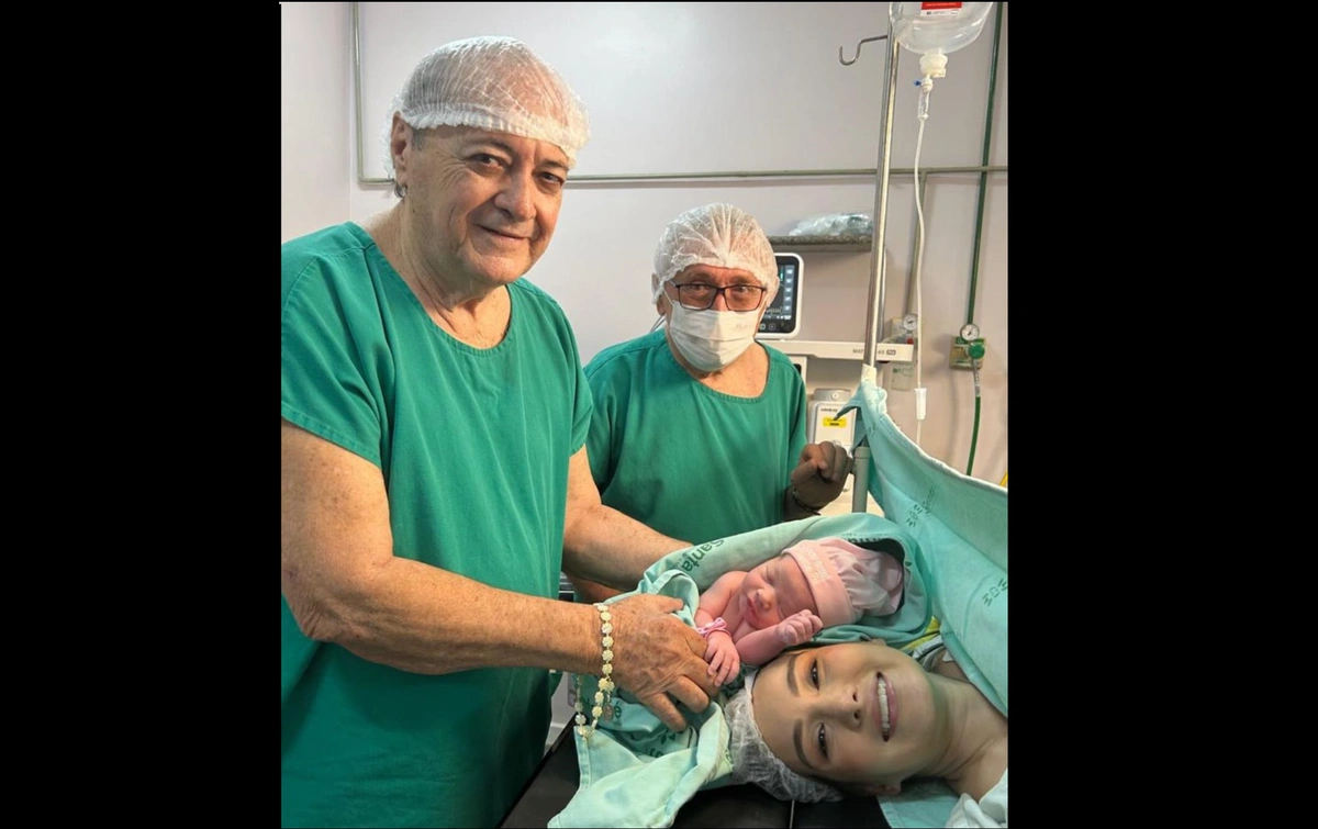 Nasce Maria Cristina, neta primogênita do ex-prefeito Firmino Filho