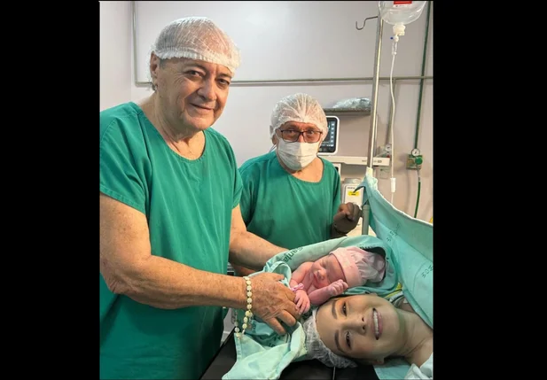 Nasce Maria Cristina, neta primogênita do ex-prefeito Firmino Filho