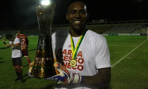 Neneca, goleiro ex-Botafogo de Ribeirão Preto