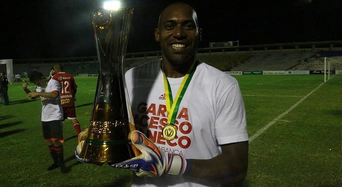 Neneca, goleiro ex-Botafogo de Ribeirão Preto