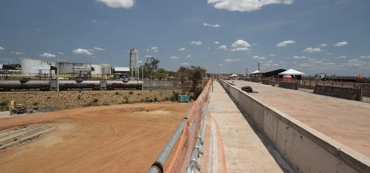 Obras de duplicação na BR 343