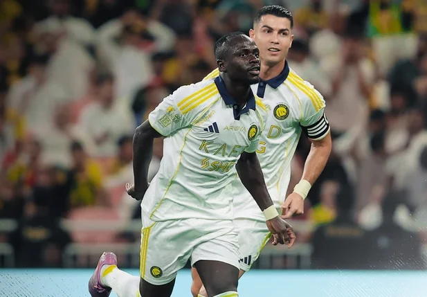 Os gols da vitória do Al-Nassr foram marcados por Sadio Mané e Cristiano Ronaldo.