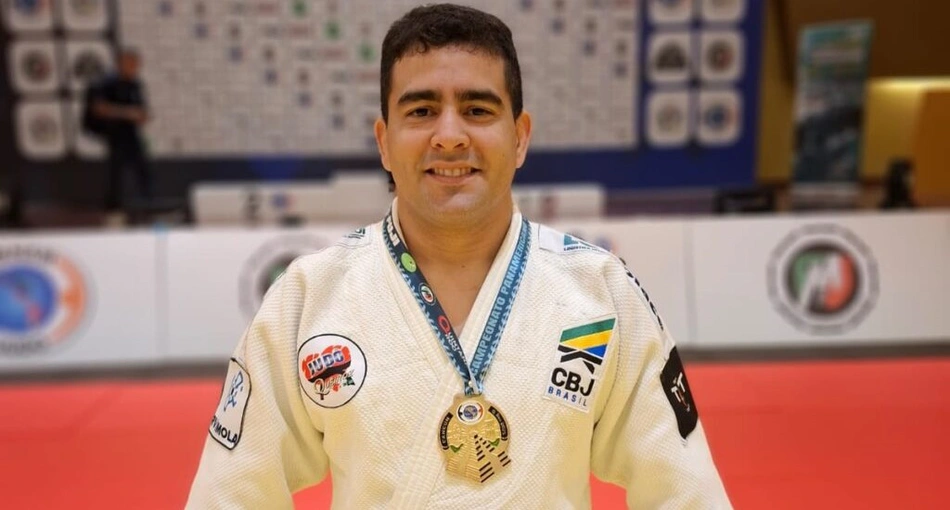 Piauiense Pedro Bento conquista ouro no Pan-Americano de Judô no México