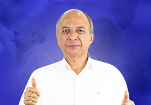Prefeito Joãozinho Manu é acusado de pagar salario de funcionário privado com dinheiro público