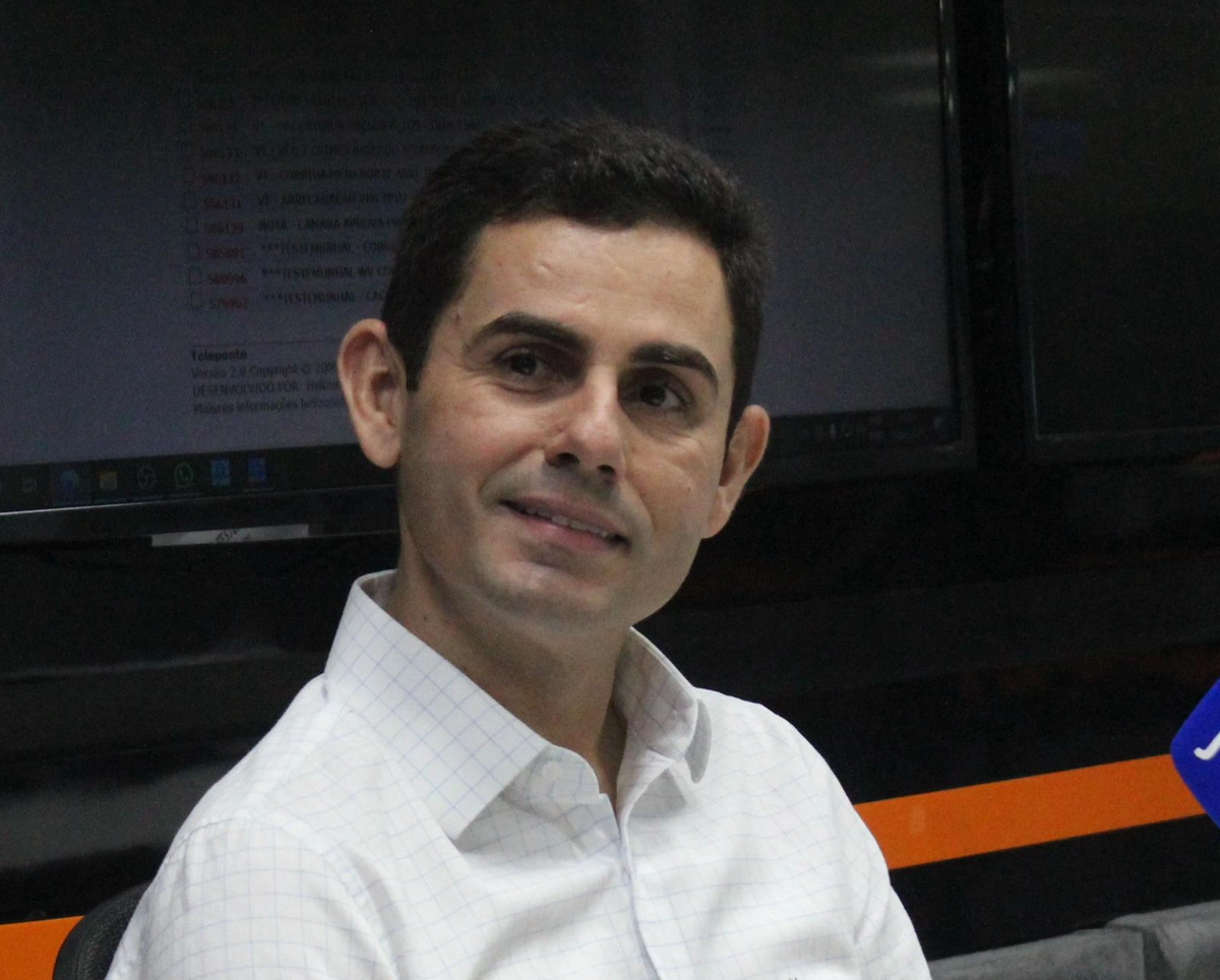 Prefeito Júnior Abreu
