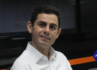 Prefeito Júnior Abreu