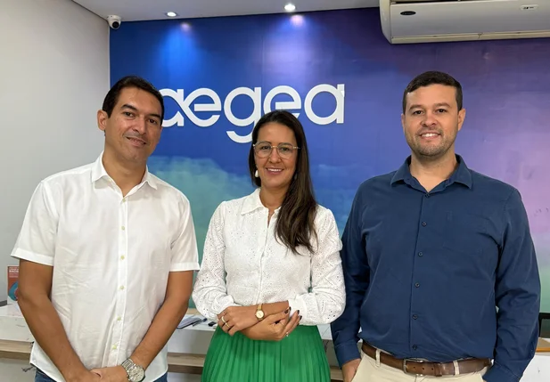 Prefeito Raniletti Macedo esteve em reunião com a empresa Águas do Piauí