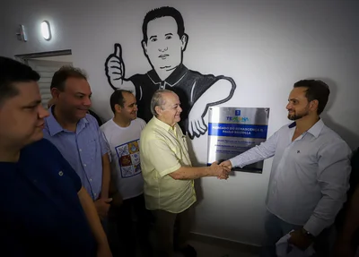 Prefeito Sílvio Mendes inaugura mercado do Renascença II