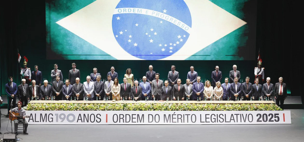 Presidente da Alepi Severo Eulálio recebe homenagem em Minas Gerais