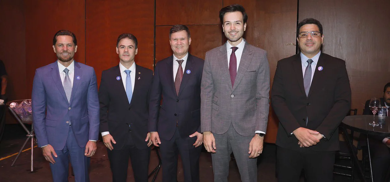 Presidente da Alepi Severo Eulálio recebe homenagem em Minas Gerais