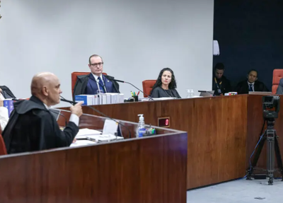 Primeira Turma do STF, durante julgamento do ex-presidente Jair Bolsonaro