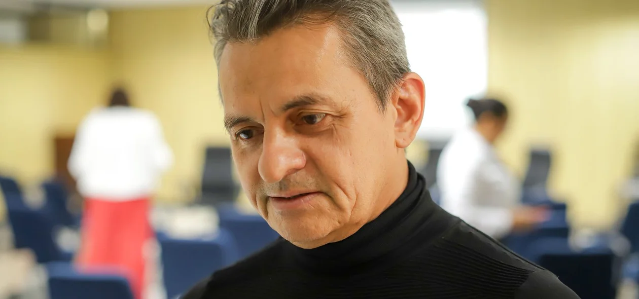 Professor Demóstenes Ribeiro
