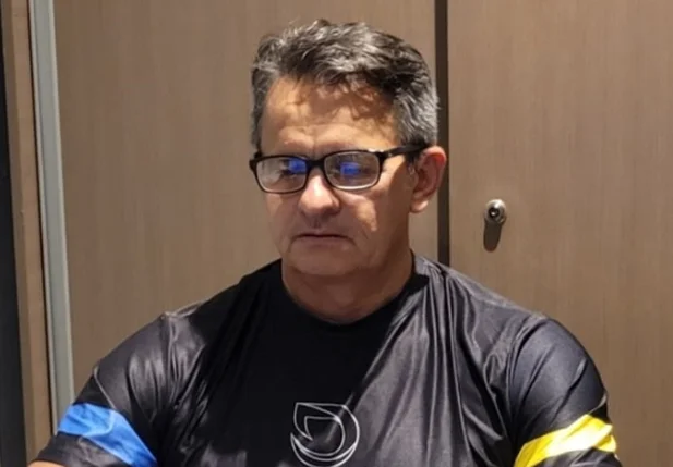 Professor Demóstenes Ribeiro