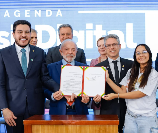 Projeto do deputado Jadyel Alencar contra adultização é sancionado