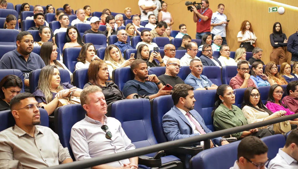 Público presente na cerimônia