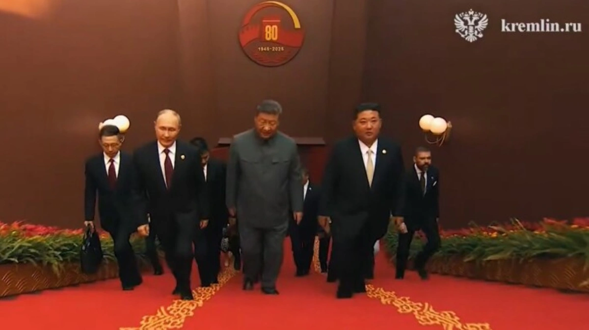 Putin, Kim Jong-un e Xi Jinping
