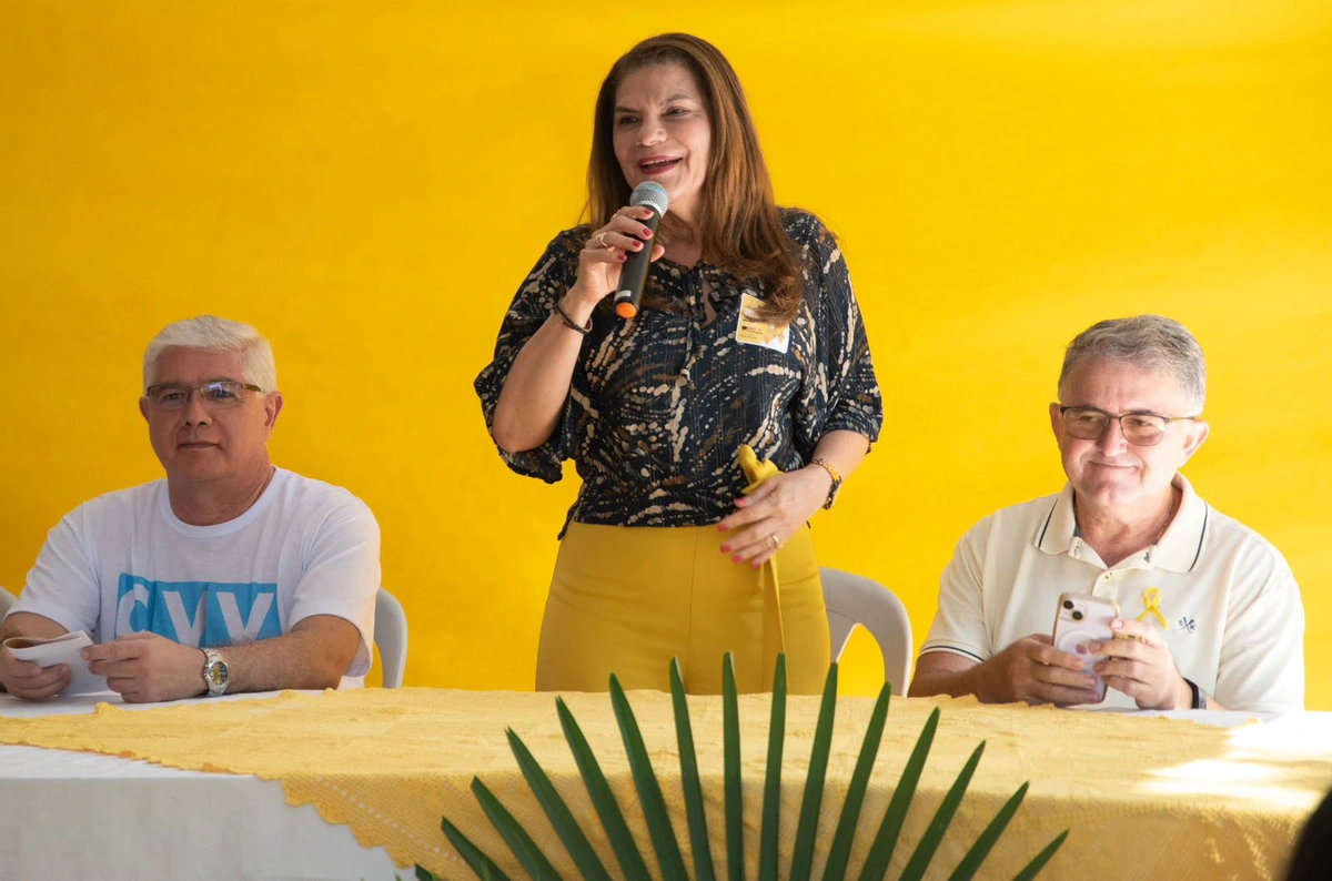 Reitora da UFPI Nadir Nogueira