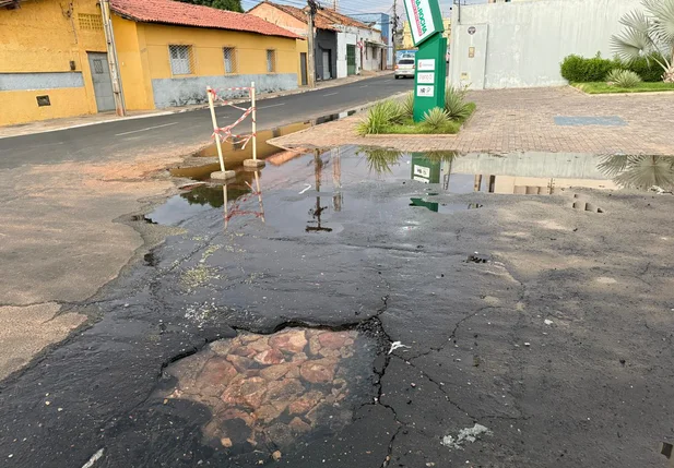 Rua Magalhães Filho, no Centro de Teresina