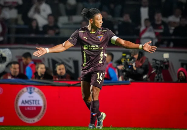 São Paulo perde para a LDU novamente e é eliminado da Libertadores