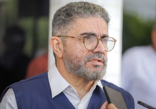 Secretário de Saúde Antônio Luiz