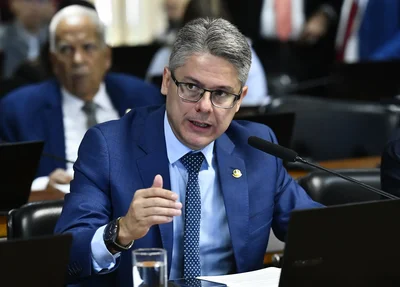 Senador Alessandro Vieira