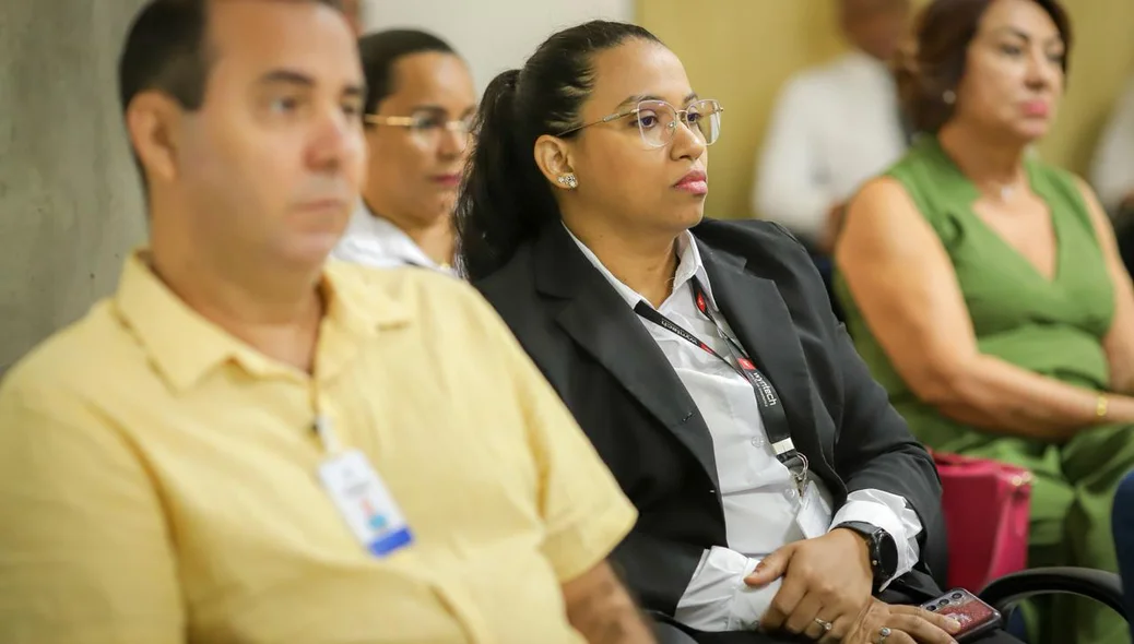 Servidores participaram da roda de conversa