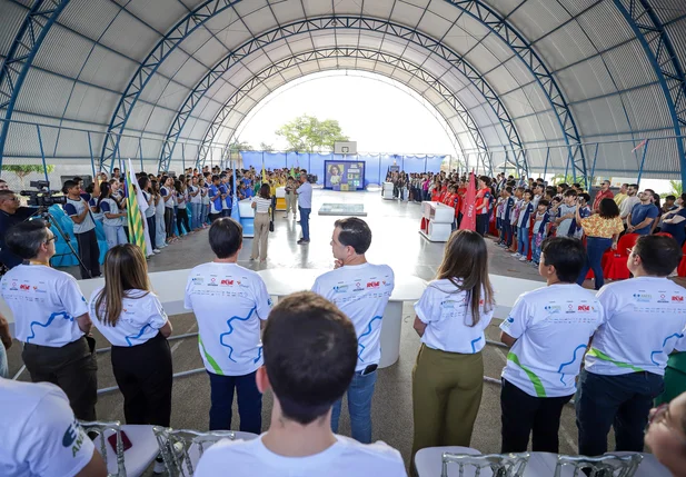 Toda a Escola Municipal Professora Ana Vitória de Carvalho Santos participou do evento