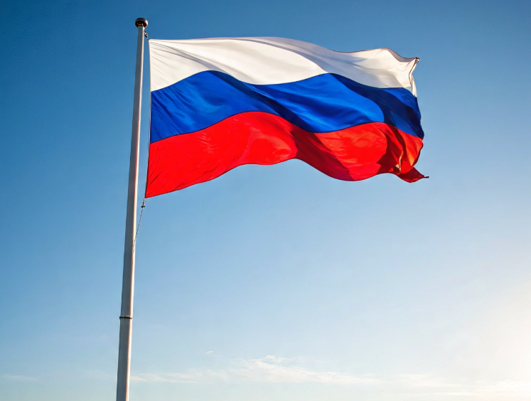 Ucrânia afirma ter atingido uma da maiores refinarias da Rússia