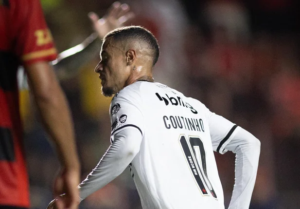 Vasco vence Sport no Brasileirão