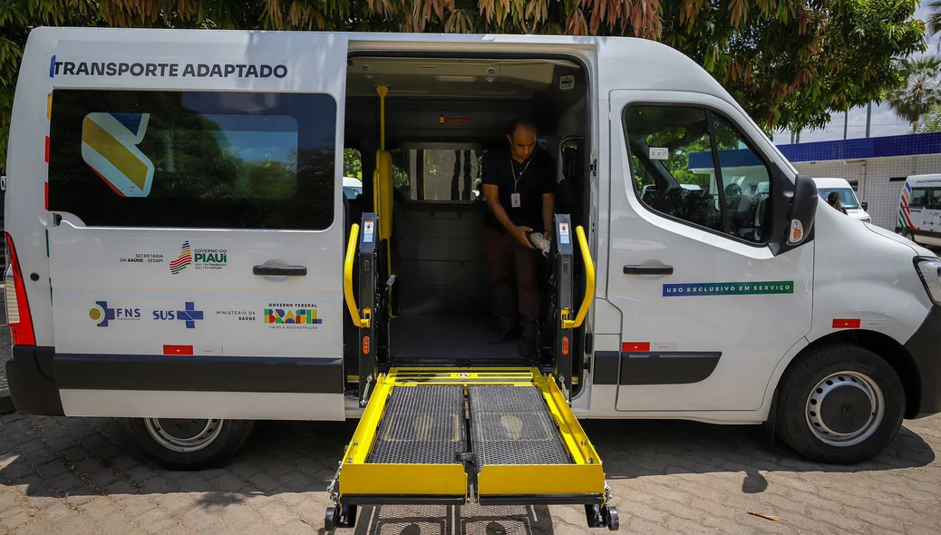 Veículo entregue para os municípios no PT