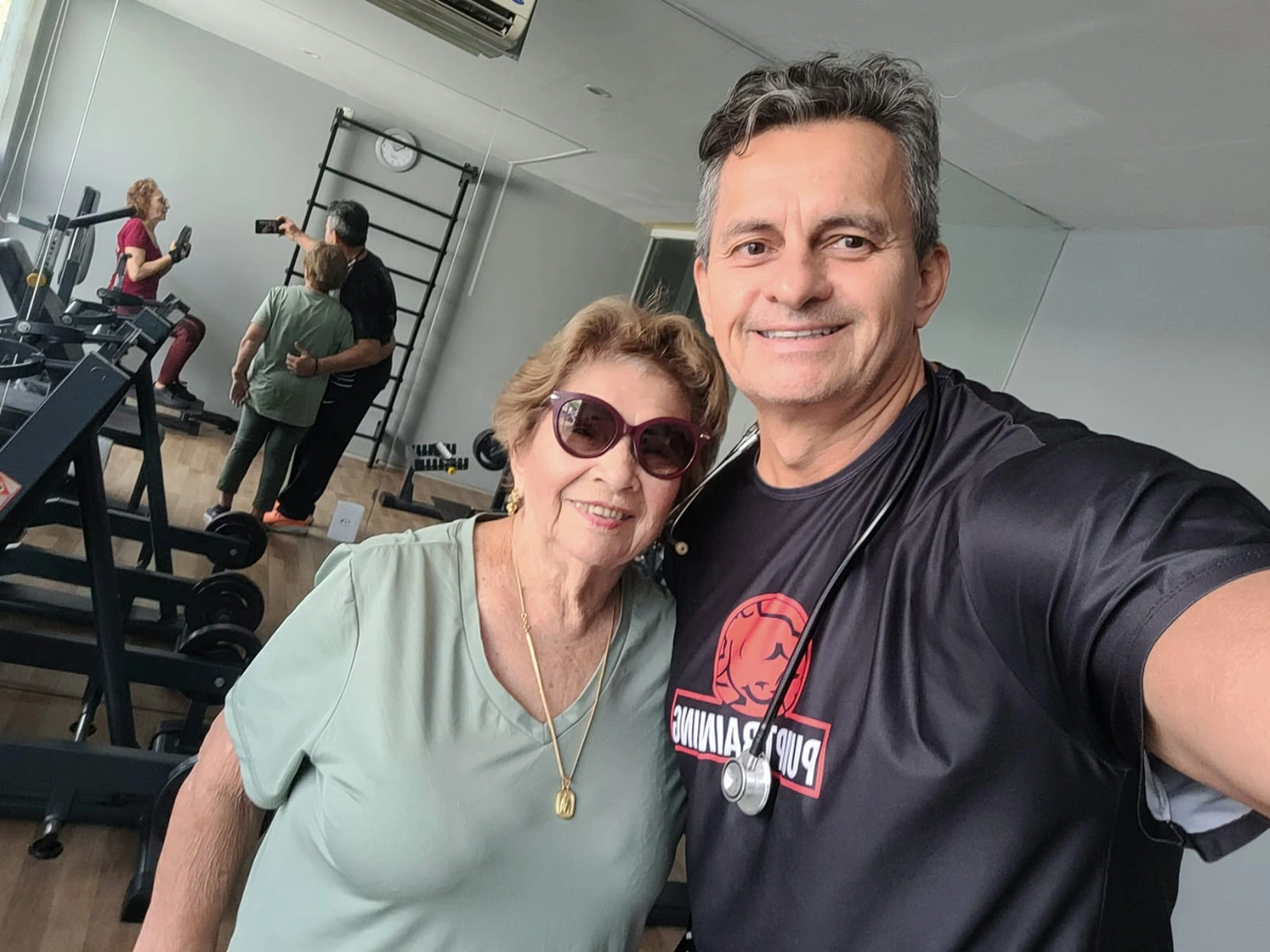 A ciência é clara: é impossível envelhecer bem sem força muscular