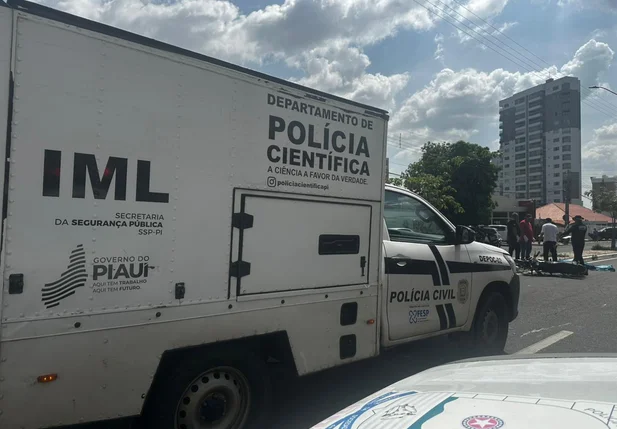Acidente ocorreu na Avenida Jóquei Clube, bairro São Cristóvão, em Teresina