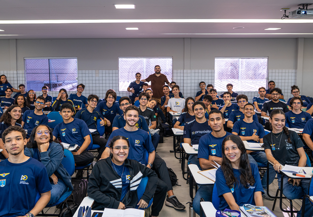 Alunos do Colégio Propósito conquistaram vagas no ITA e no IME, somando 23 aprovações nos vestibulares militares.