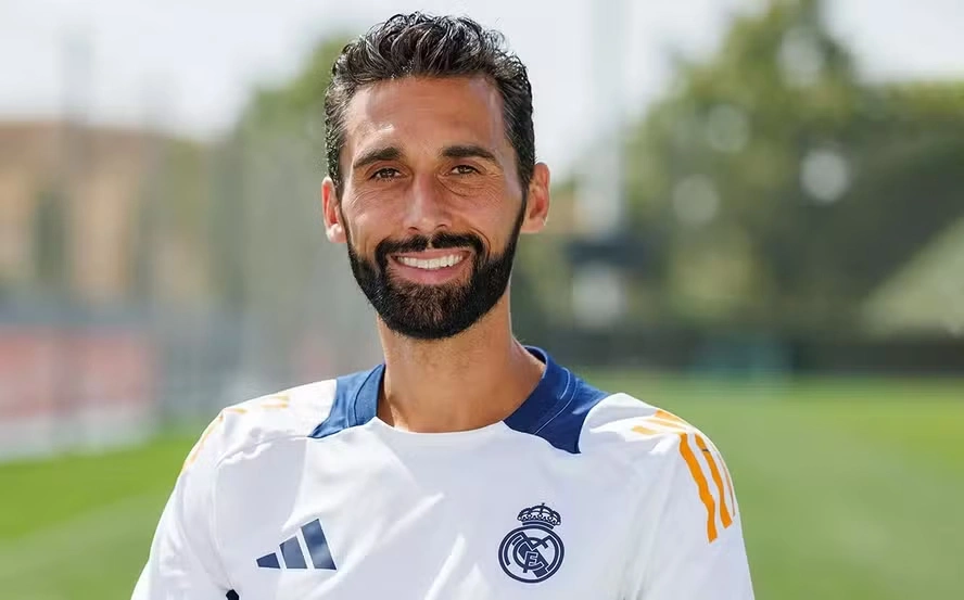 Álvaro Arbeloa será o novo técnico do Real Madrid