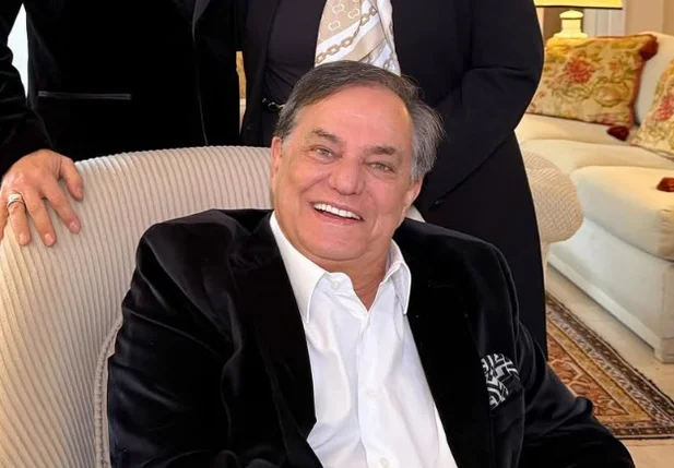 Apresentador Ronnie Von
