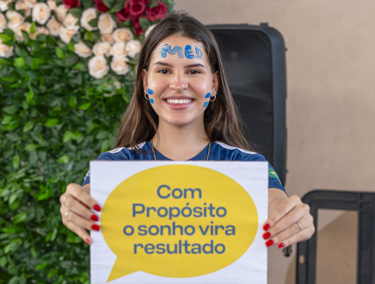 Aprovação em Medicina aos 16 anos evidencia uma trajetória construída com disciplina e orientação educacional