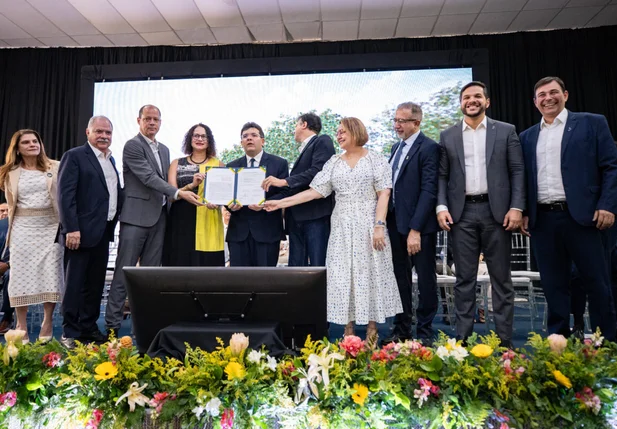 Assinatura do contrato do IMPA Tech Nordeste