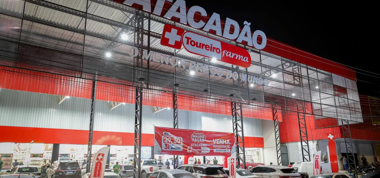 Atacadão Toureiro Farma, localizada na Avenida Joaquim Nelson